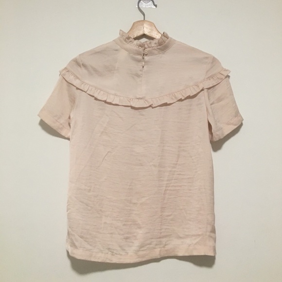 H&M blush blouse - Picture 2 of 4